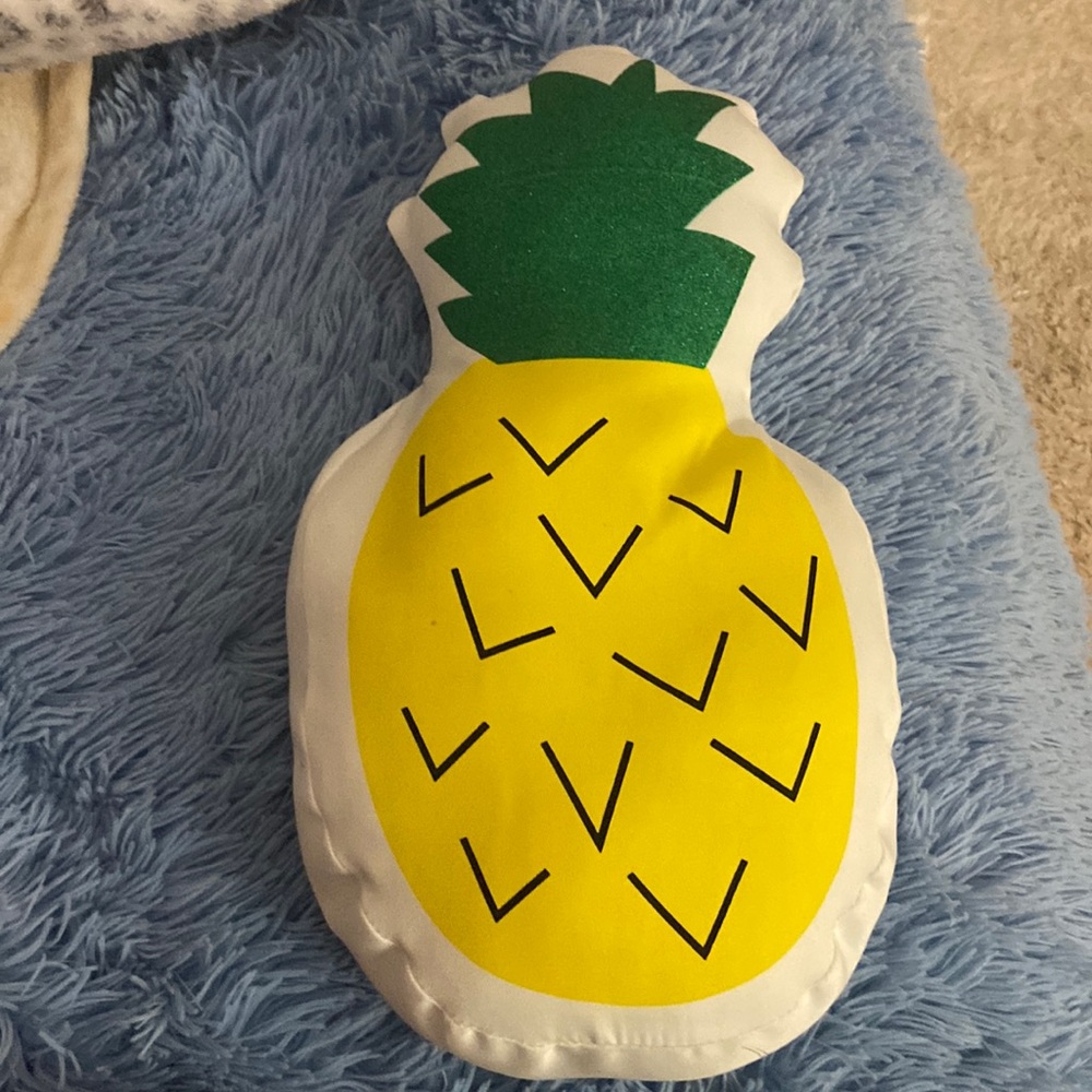 Pineapple Pillow with Glittery Top